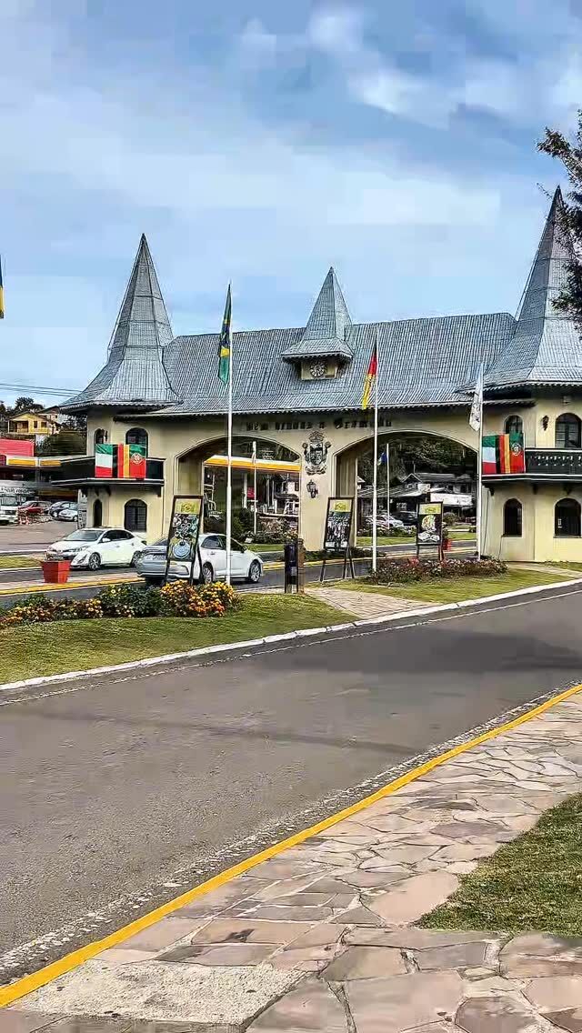 Curitidoce na Estrada - Gramado - Dia 01 - Parte 02!

Uma tarde deliciosa na @mirohchocolate, com a degustação de chocolate bean to bar conduzida pelo @chefricardocampos.

#curitidocenaestrada #gramado #chocolate#